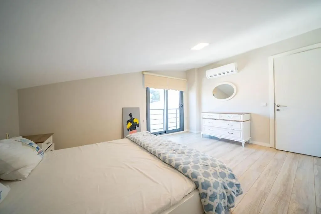 Villa Paris 马尔马里斯